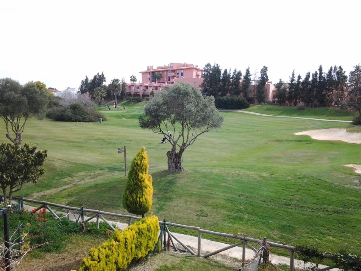 Olhando Um Campo De Golf Islantilla Εξωτερικό φωτογραφία